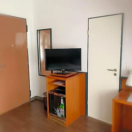 Hotel Hotel Birkenwerder 3*