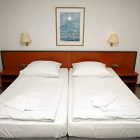 Hotel Birkenwerder 3*