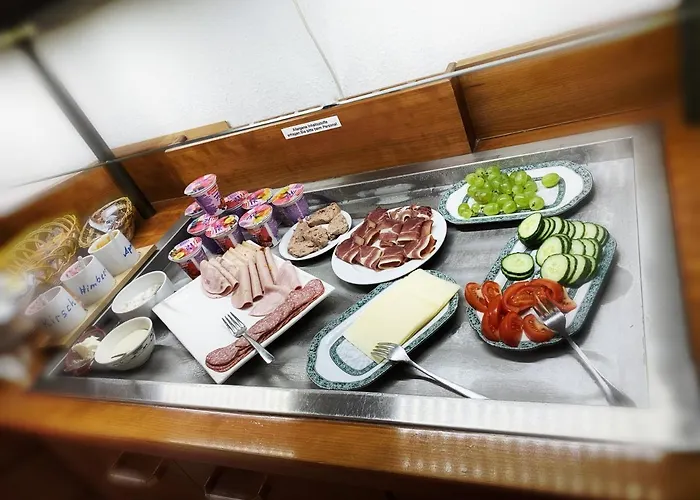 Hotel Birkenwerder Отель Биркенвердер