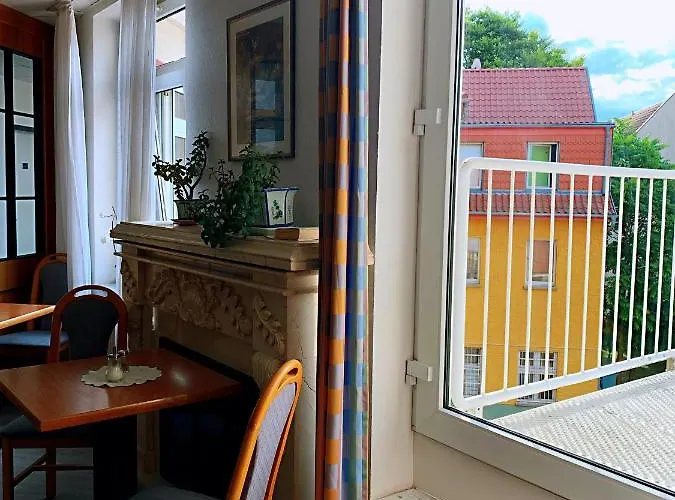 Hotel Birkenwerder فندق Birkenwerder