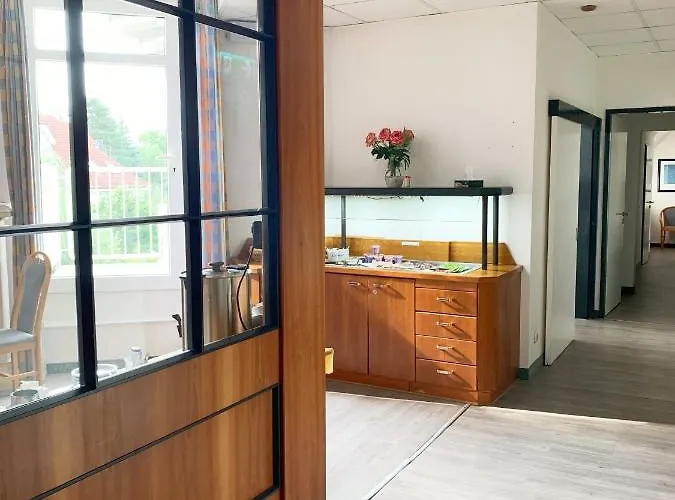 Hotel Birkenwerder Отель Биркенвердер