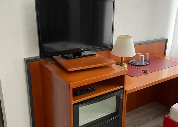 Отель Hotel Birkenwerder 3*